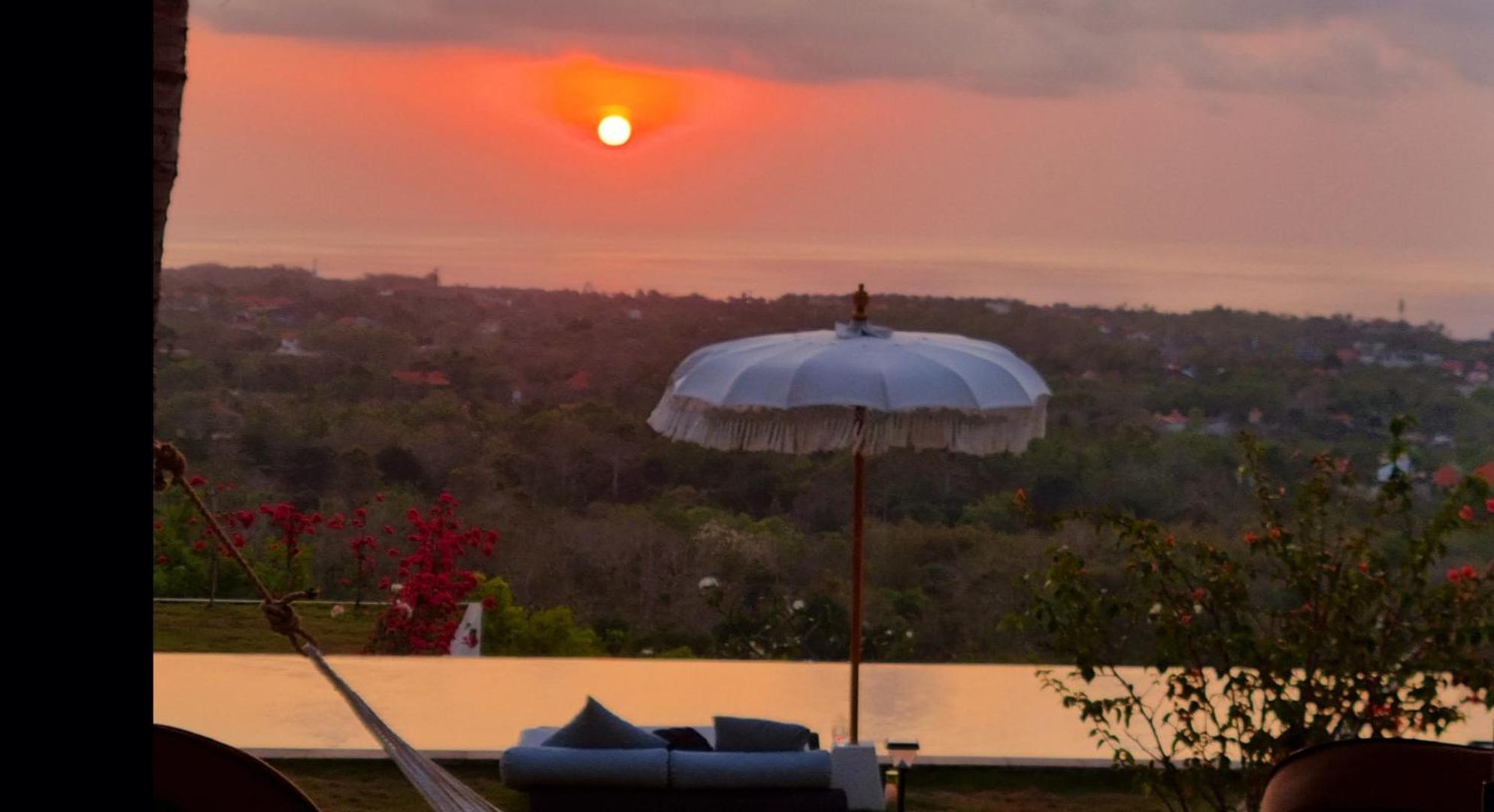 Sunset Hills Uluwatu